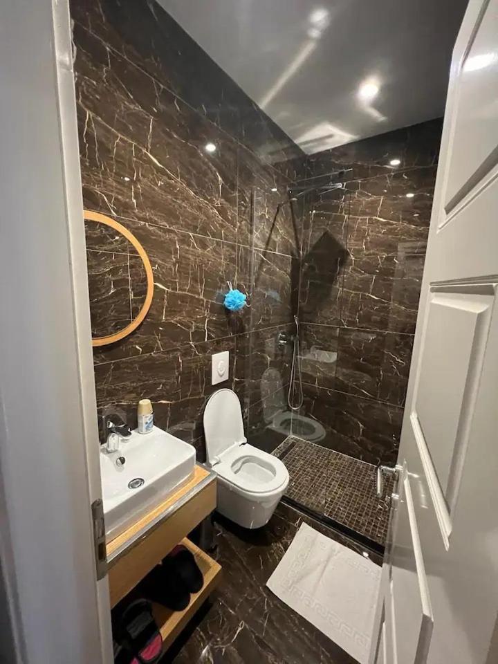 Urban Room 3 Tiran Dış mekan fotoğraf
